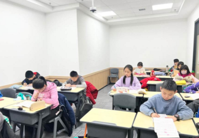 “双减”后首个寒假，青岛校外培训机构忙转型，超六成“学转非”探索新路